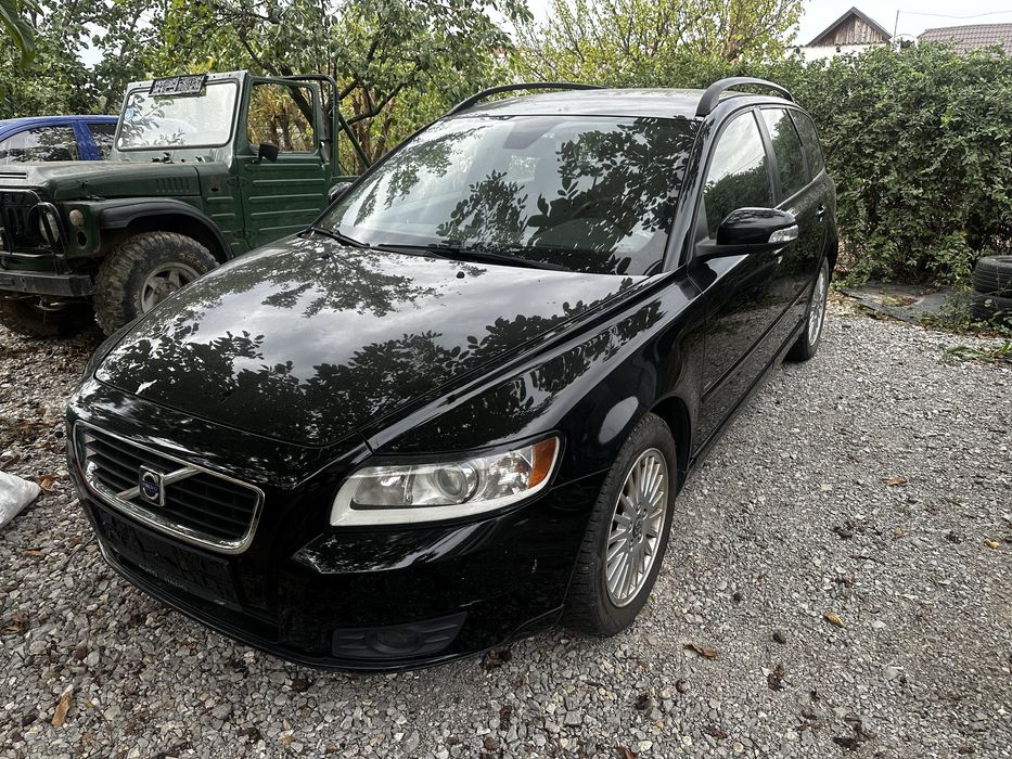 Dezmembrez Volvo V50 • 2.0 Diesel • 2009