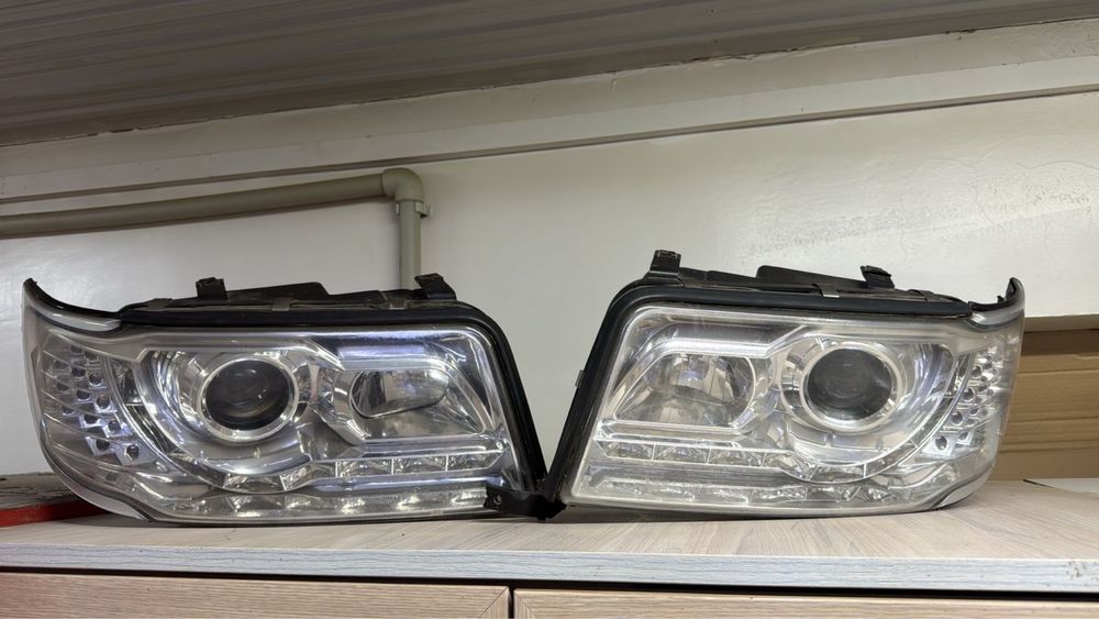 Фары передние от ауди с4
