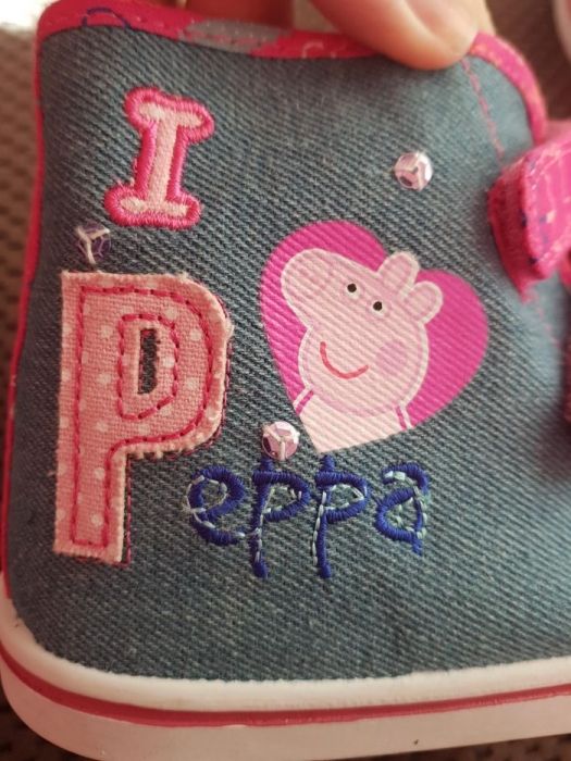 Чисто нови кецове на Mark and Spencer, uk13