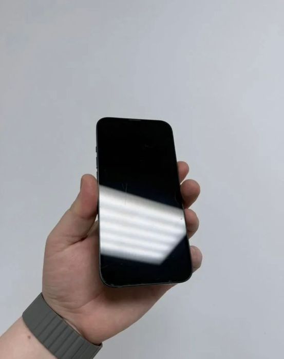 Айфон 13 чёрный 84%