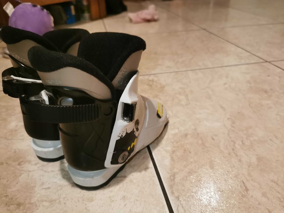 Clapari ski copii 27, 27.5, 28, 28.5 mondo 17. 5