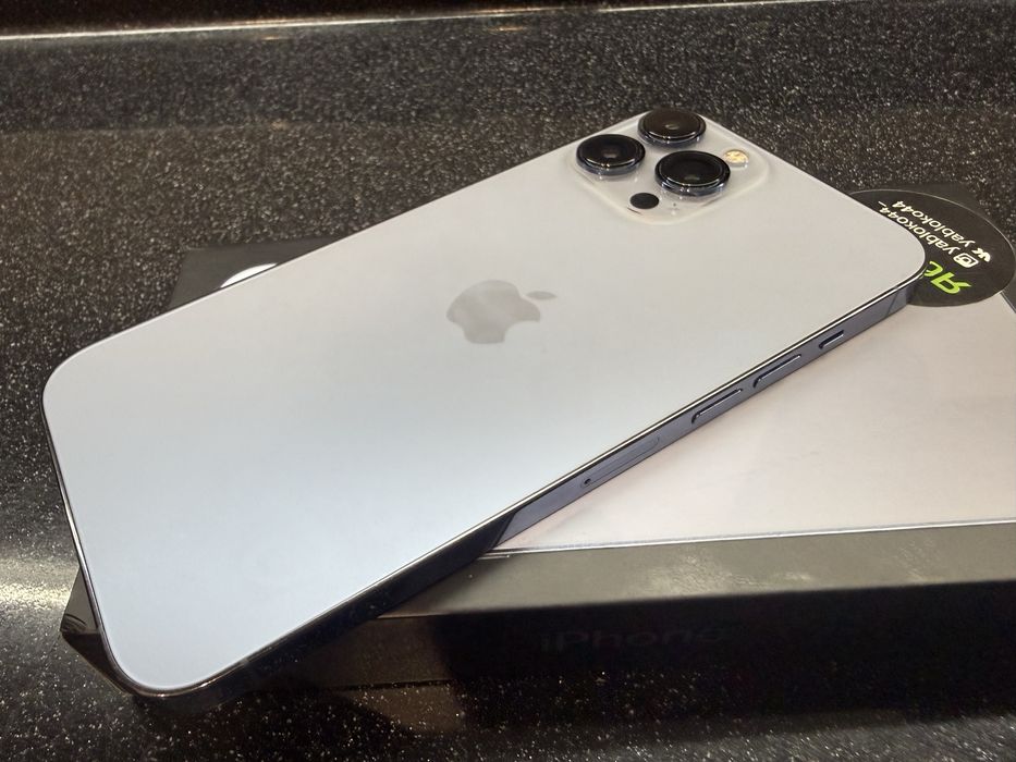 Iphone 13 pro max , 256Гб , 77% , В иделаьном состоянии