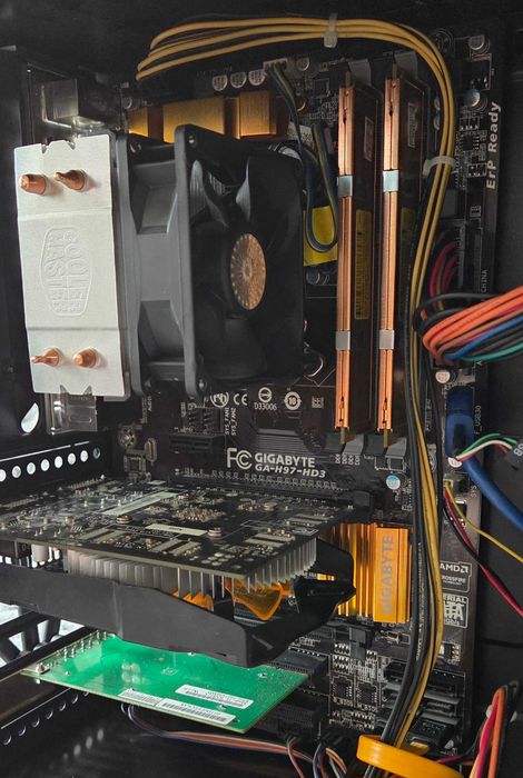 Комплект Gigabyte GA-H97-HD3 + i5 4460 + 2x4gb DDR3 1600 + Кулер
