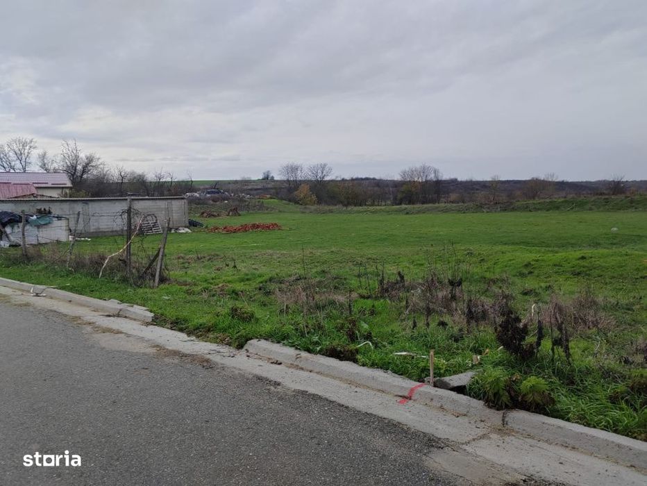 Teren Mischii - 760 mp la asfalt  , toate utilitatile