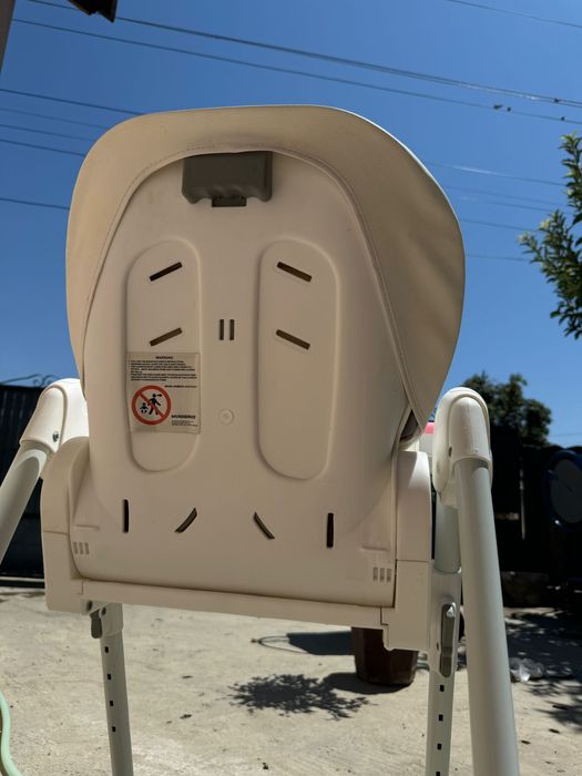 Scaun masă bebe și copii