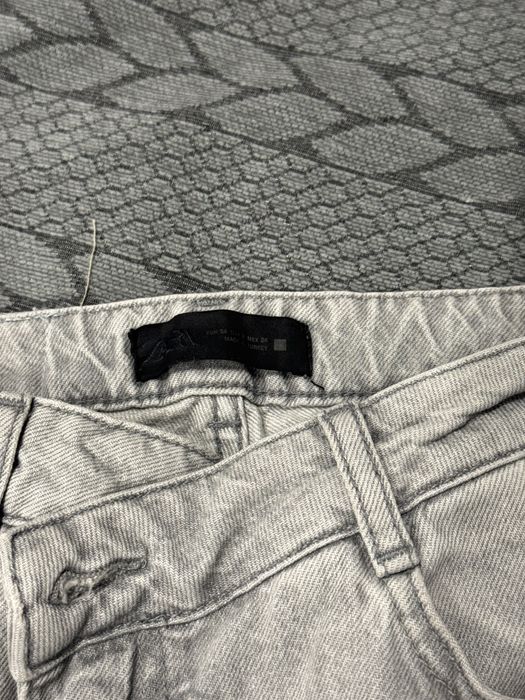 Продам джинсы Zara