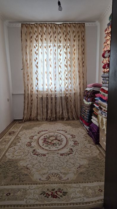 Батыр ауылынан үлкен үй сатылады.