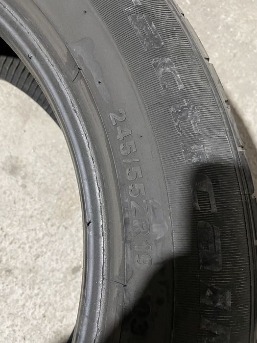 Продам покрышки 2 балона размером 19R