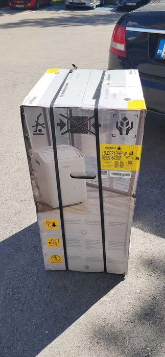 Чисто нов в кашон Мобилен климатик Whirlpool 12000BTU отопление/охлаждане