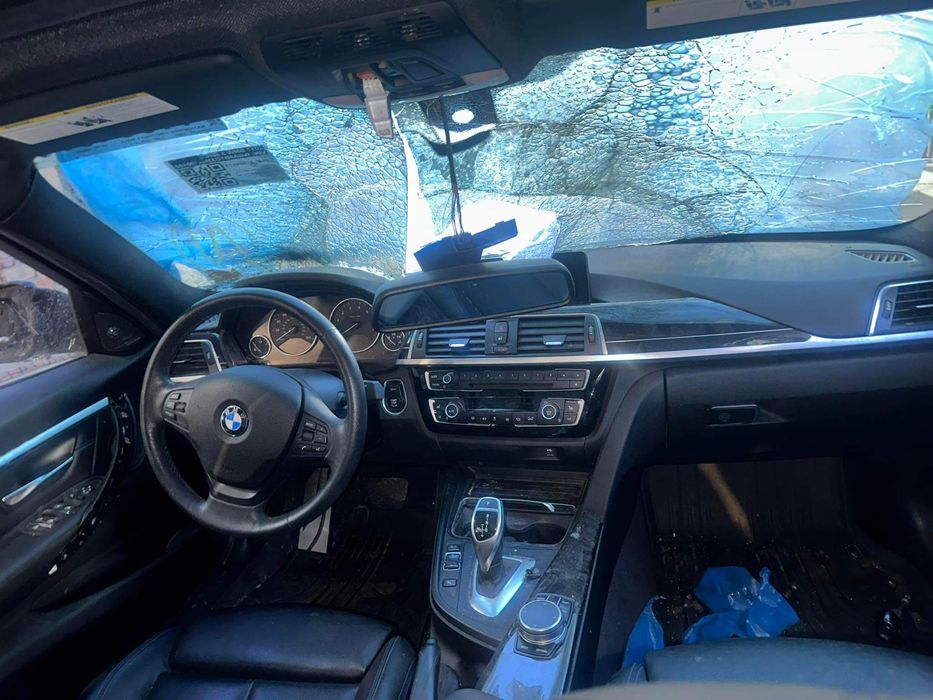 BMW F30 340IX На Части
