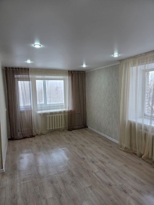 Продам 1 ком центр