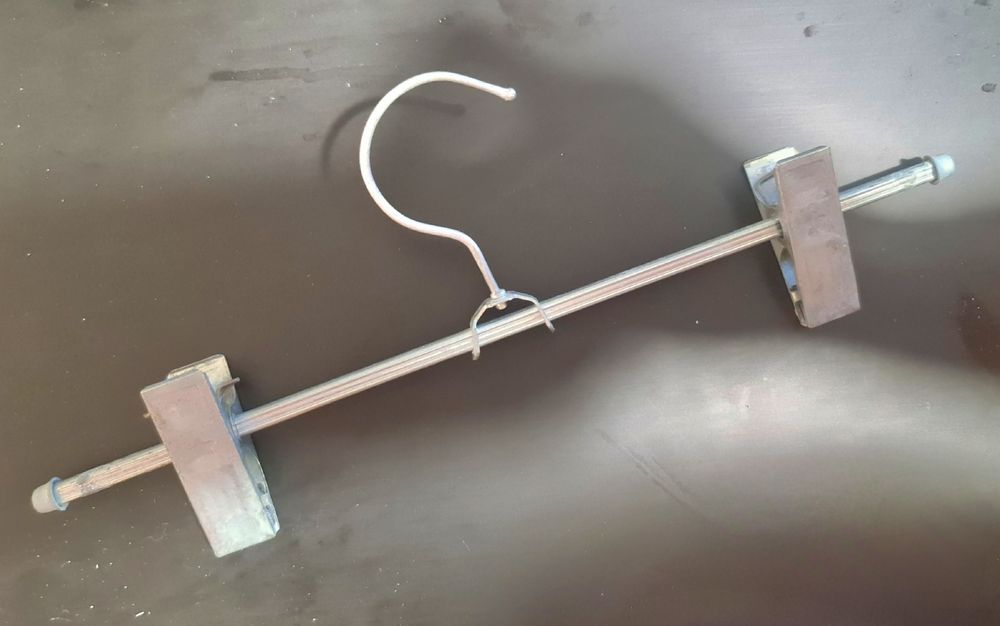 Вешалки для детской одежды. С зажимами