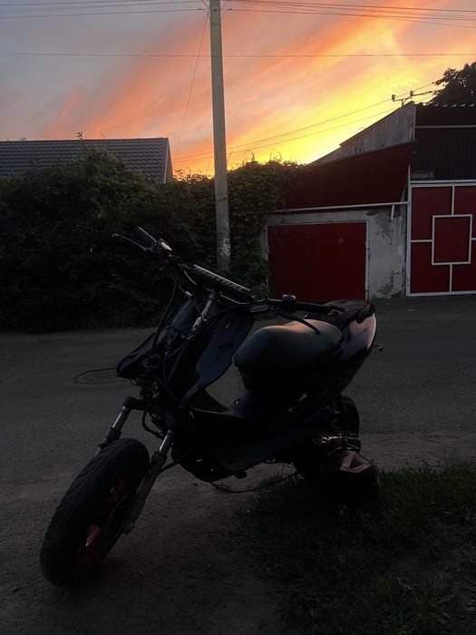Yamaha aerox 100