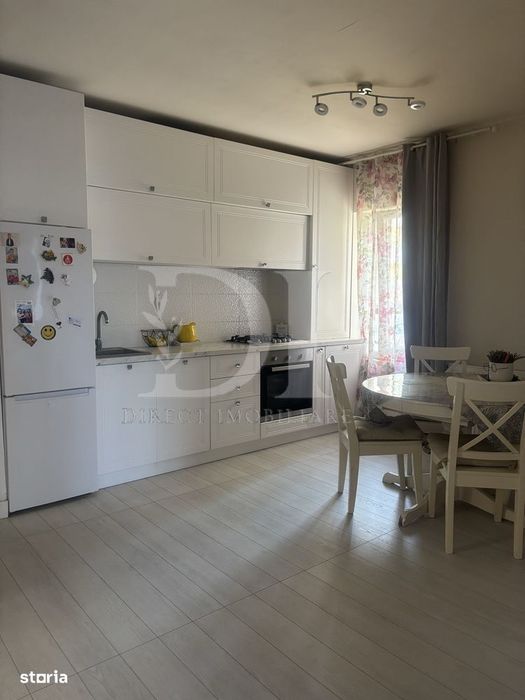 Apartament de vanzare / Zona Florilor / Floresti