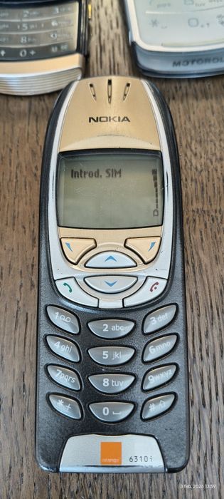 Telefoane colecție Nokia N95 8GB , 6310i , E72 , E5 , Samsung , Motor