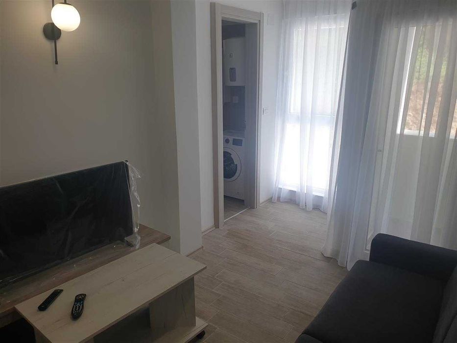 Продава се Тристаен апартамент в Пловдив, Кючук Париж - 67 кв.м за 1044 €/кв.м - Снимка #1