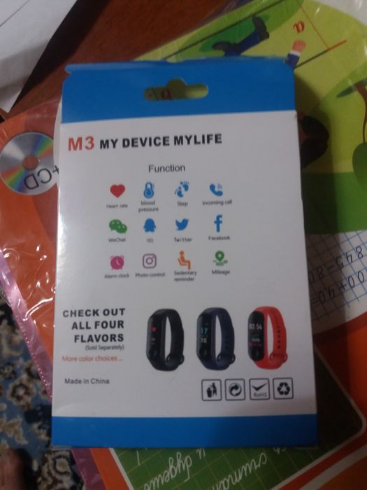 Фитнесс браслет в упаковке