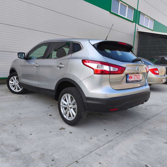 Nissan Qashqai J11 1.5 dCI 110CP EURO5 AN 2015 - Numere roșii 16.04