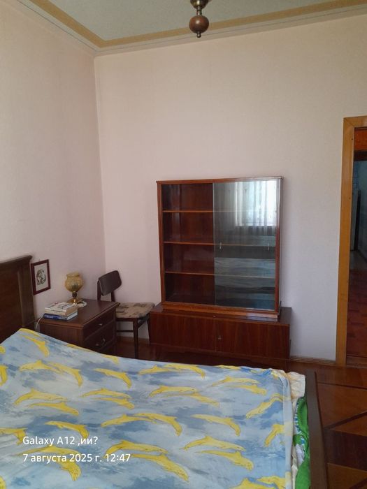 Продаётся квартира в Мирзо-Улугбекском районе 2/3/5