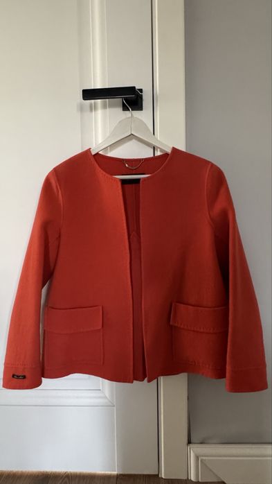 Укороченый жакет Massimo Dutti