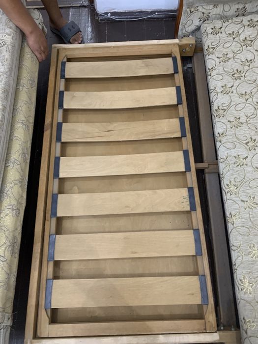 Диван,состояние б/у