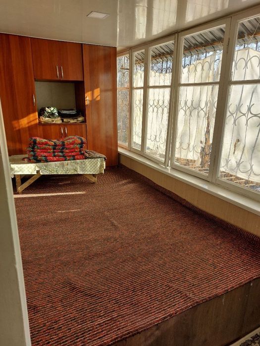 Продаётся квартира Чиланзар Г 9а 3/3/4 кирпич