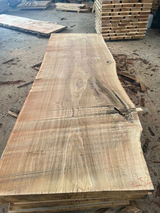 Blat masiv pentru Masa