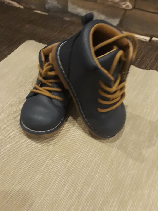 Детски обувки за момче или момиче