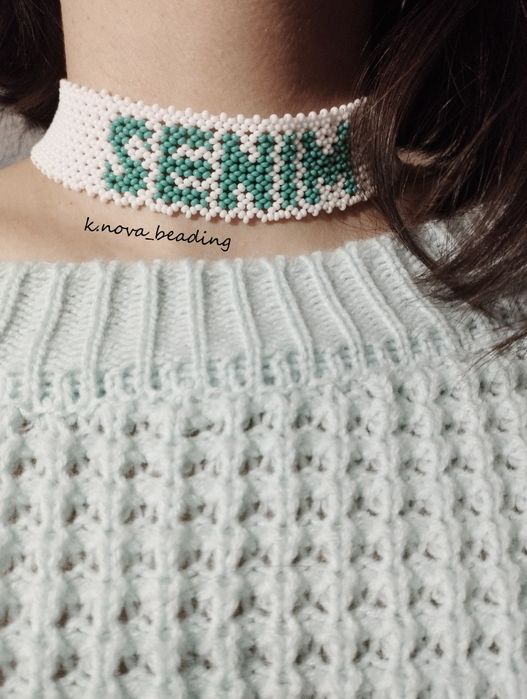 Украшения чокеры из бисера