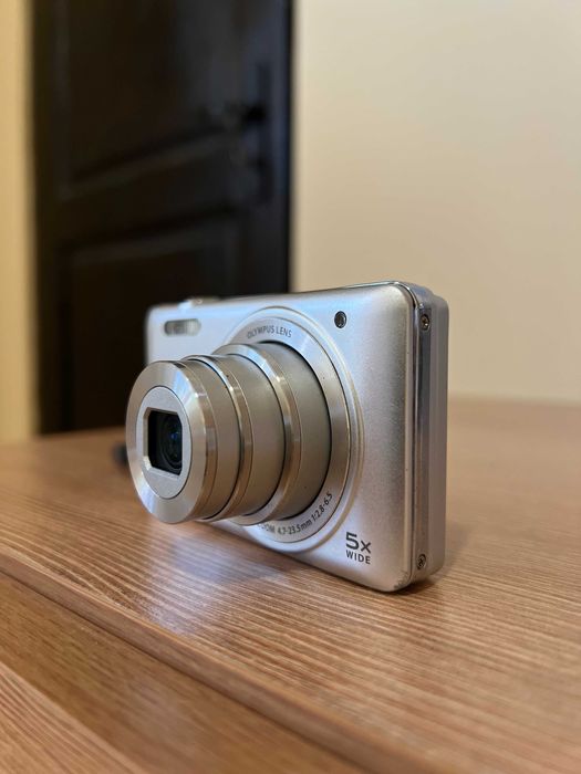 Фотоапарат Olympus 14Mp (+ Подаръци )