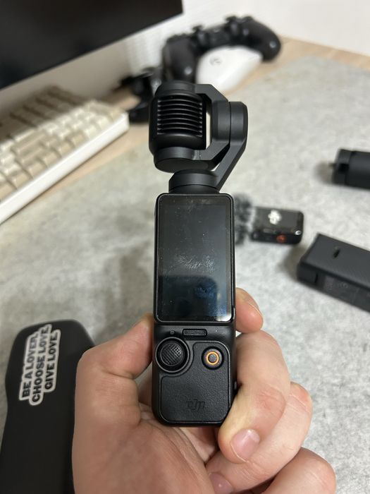 DJI Osmo Pocket 3 Combo