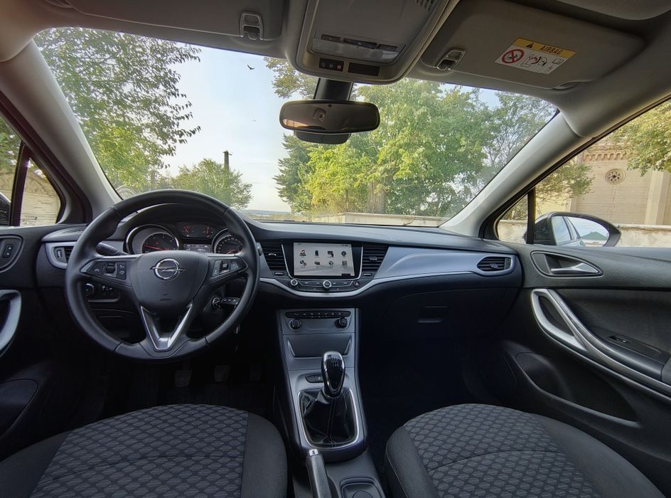 Opel Astra K 2017 Sports Tourer 1.6 Diesel Carplay și Android Auto Euro 6 Proprietar