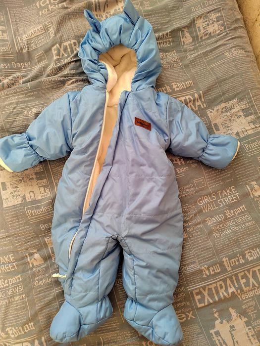 Детский комбинезон размер 74 весна/осень