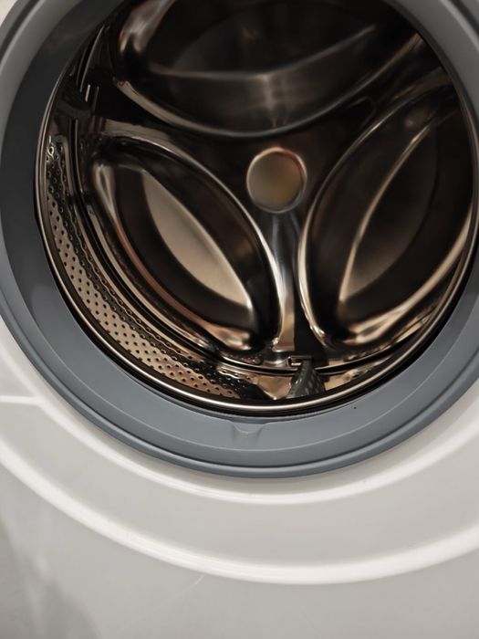 Пералня Tesla 7км слим размер