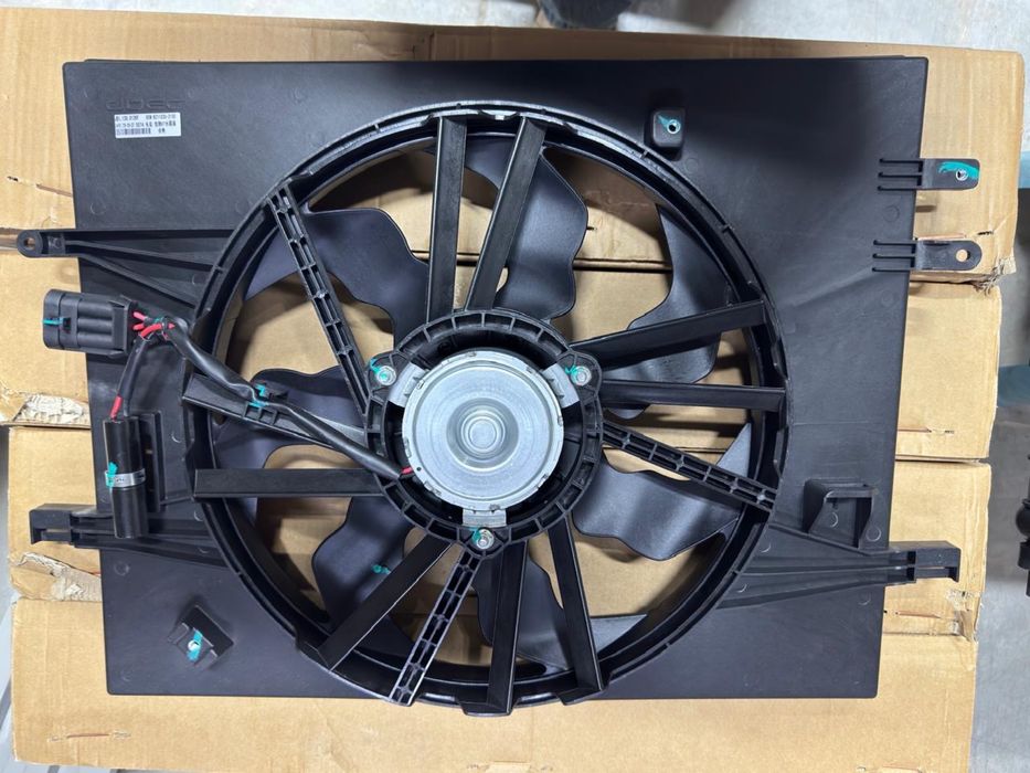 Фары передние Changan Alsvin