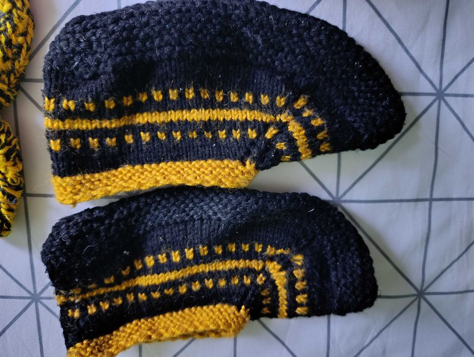 Ръчно изплетени терлици и вълнени чорапи!