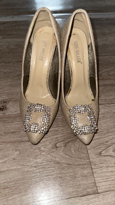 Продам туфли