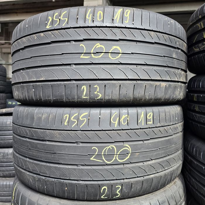 2x 255/40/19 VARA CONTINENTAL RUNFLAT 2023 Stare excelentă