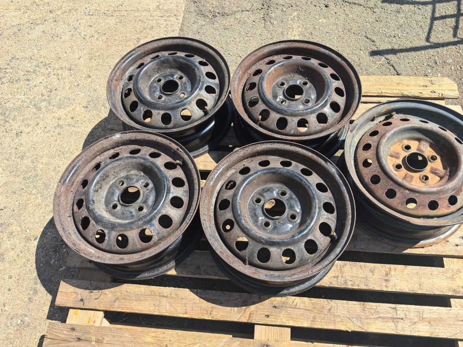 14 цола 4 х 100 мм Тойота / Кия / Мазда и други - 5,5 Инча / ЕТ 45