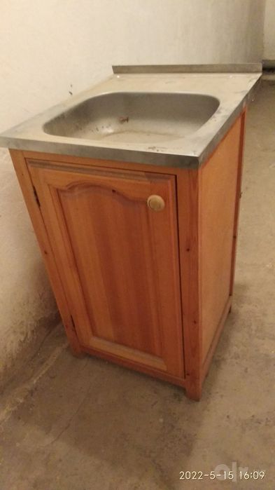 Умывальник для кухни