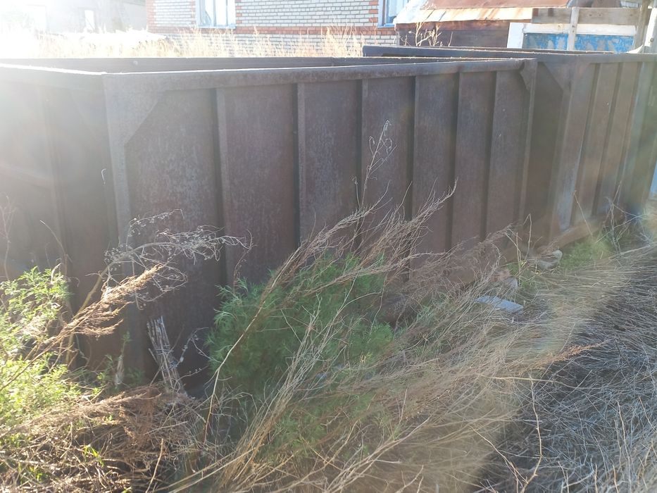 Емкость-контейнер