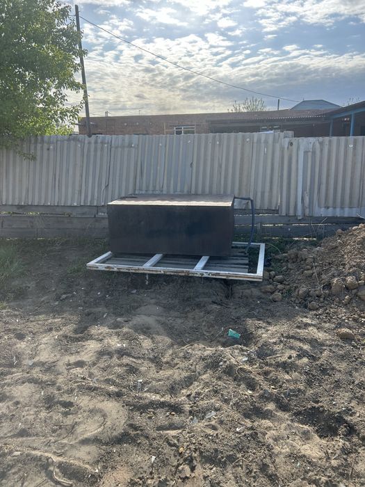 Продам ёмкость 1куб