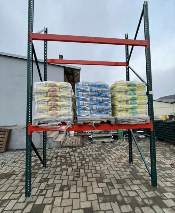 Rafturi metalice pt Europaleți Stare foarte bună ( noi si second-hand