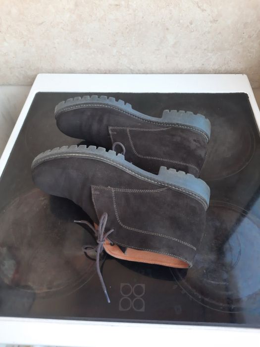 Мъжки зимни обувки gino rossi 42 номер