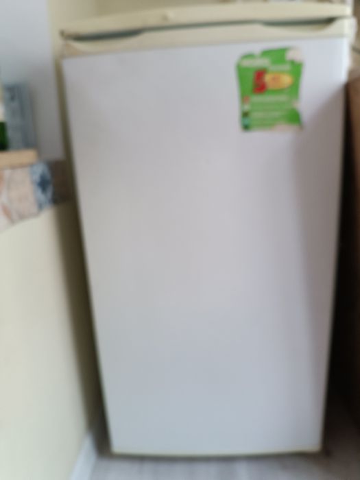 Холодильник сатилады матори хамме затти жакси ислеп тур