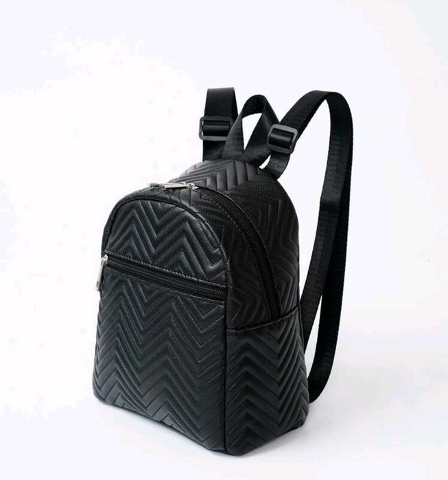 Мини дамска чанта - раница