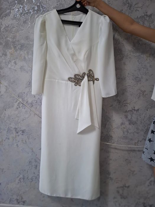 Платье на той, выпускной