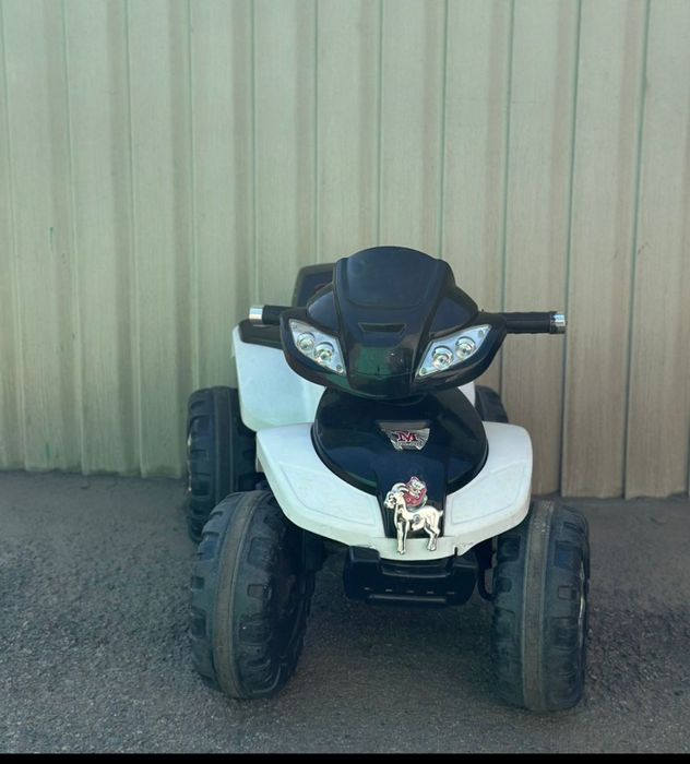 Продам квадроцикл детский