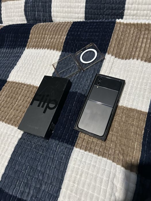Самсунг Z flip 4 срочно