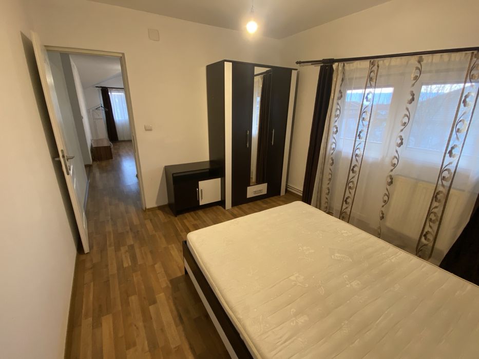 Inchiriez apartament Lipovei 2 camere